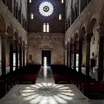 Rosas - Palazzo S, Annunziata 바리