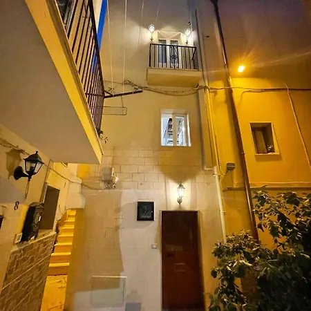 Rosas - Palazzo S, Annunziata Апартаменти