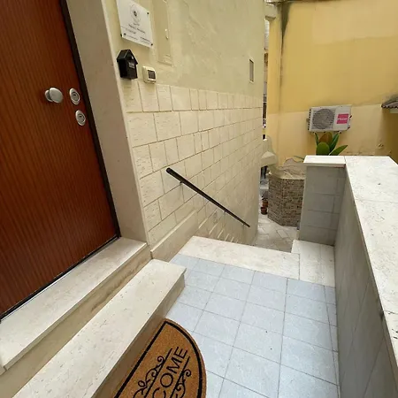 Apartment Rosas - Palazzo S, Annunziata *