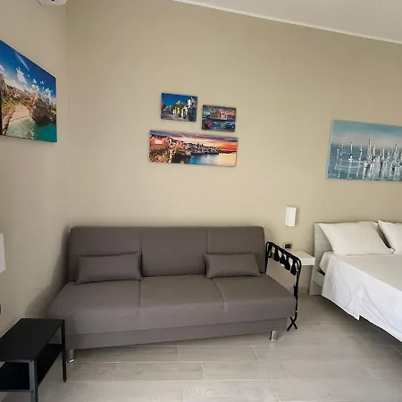 Rosas - Palazzo S, Annunziata Apartment *