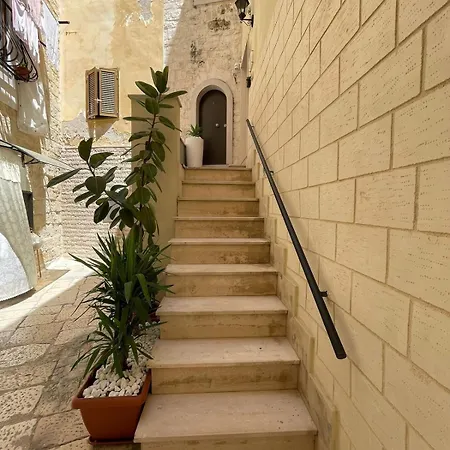 Rosas - Palazzo S, Annunziata Apartment *
