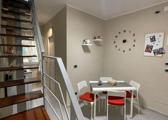 Rosas - Palazzo S, Annunziata Apartment