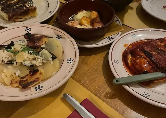 Rosas - Palazzo S, Annunziata